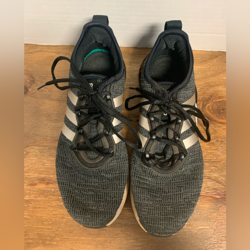 Adidas Men’s Sneakers Size 9.5
